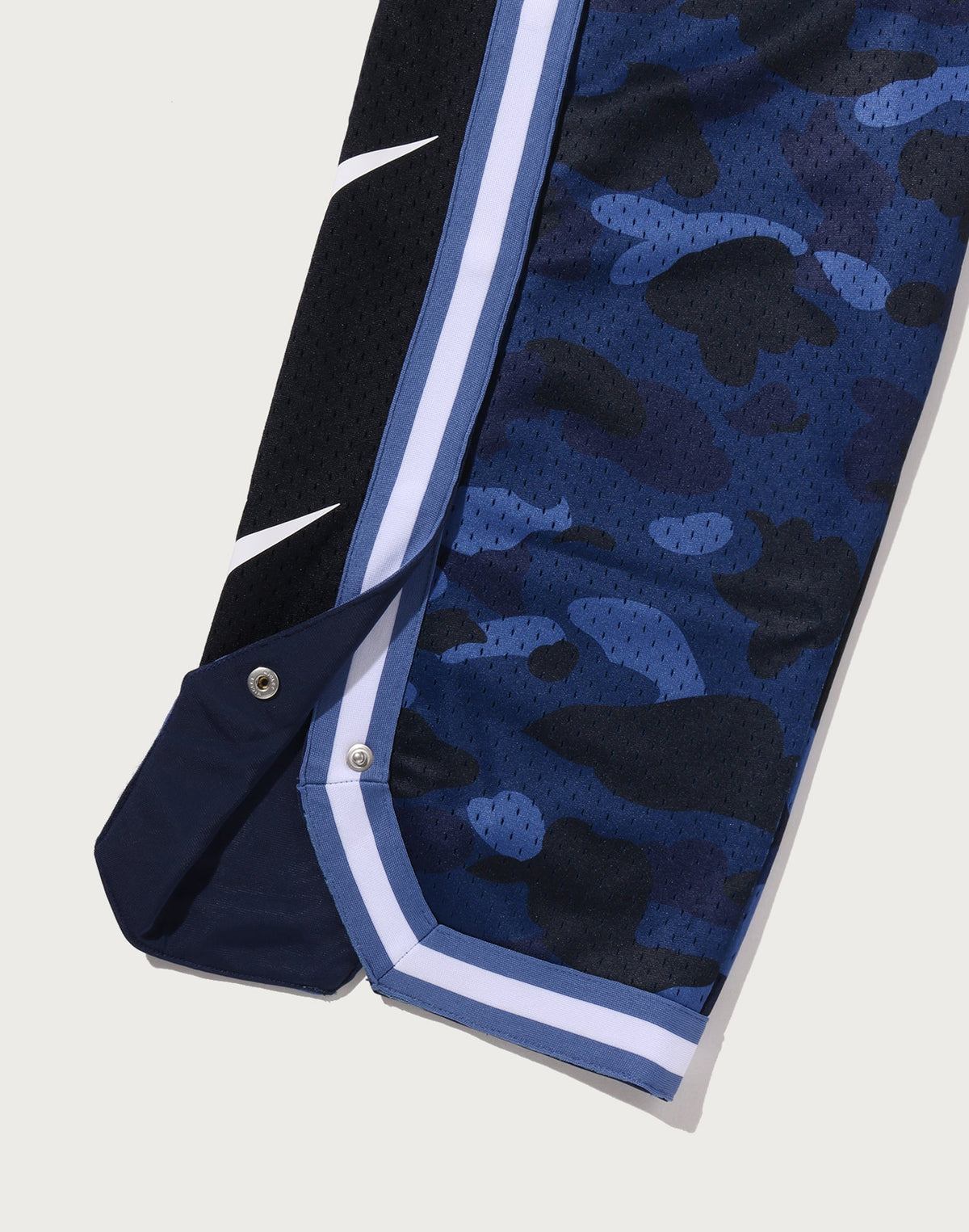 COLOR CAMO MESH HIGH SPLIT SNAP BUTTON RELAXED FIT PANTS MENS