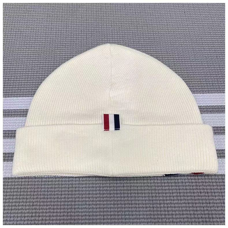 Unisex knitted hat
