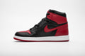Jordan 1 Retro High Bred Banned (2016) 555088-001