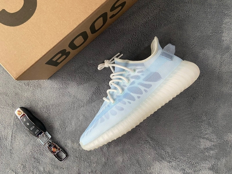 adidas Yeezy Boost 350 V2 Mono Ice Reps Sneaker GW2869