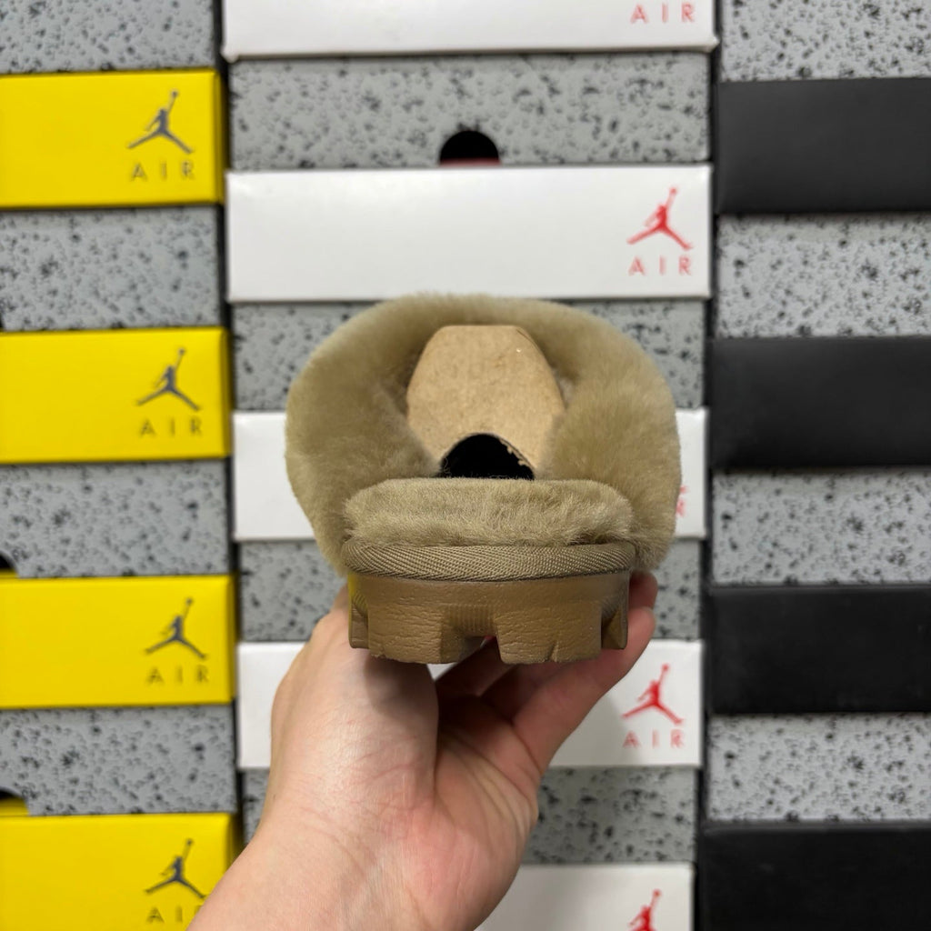 UGG Classic Shearling Clog – Open-Back Suede Mule with Voluminous Natural Shearling Upper & Chunky Lug Sole in Sand