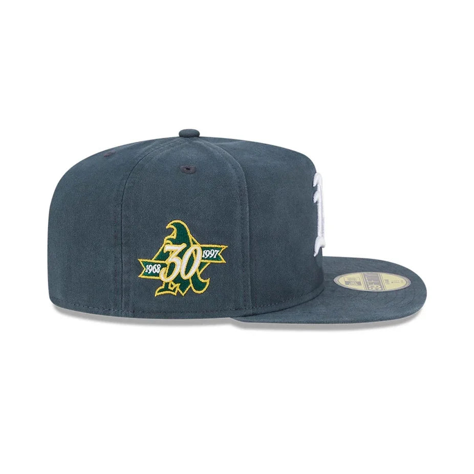 New Era Oakland Athletics Championship Side Flag Fitted