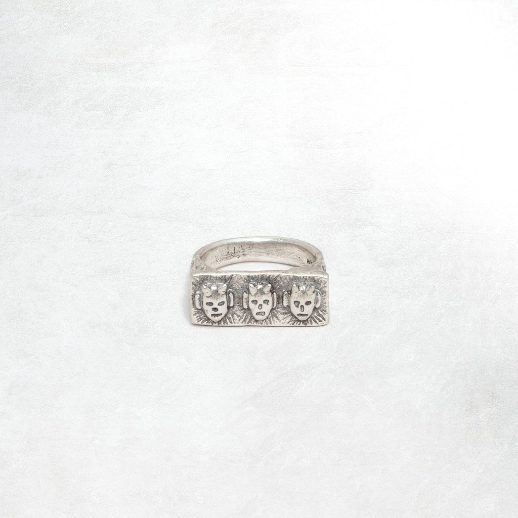 Heresy Imps Ring: Oxidised Silver