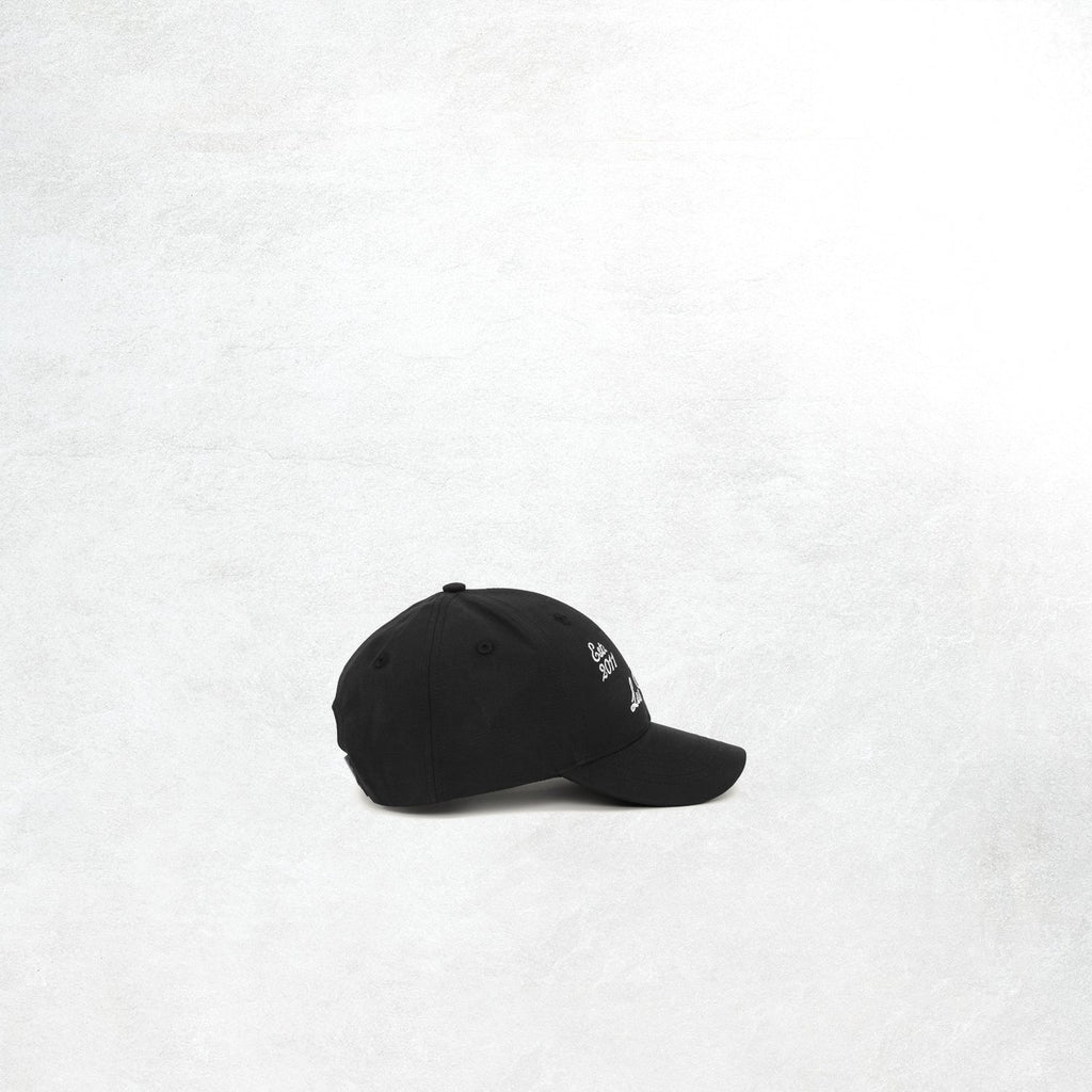 Les Deux Deux Baseball Cap: Black