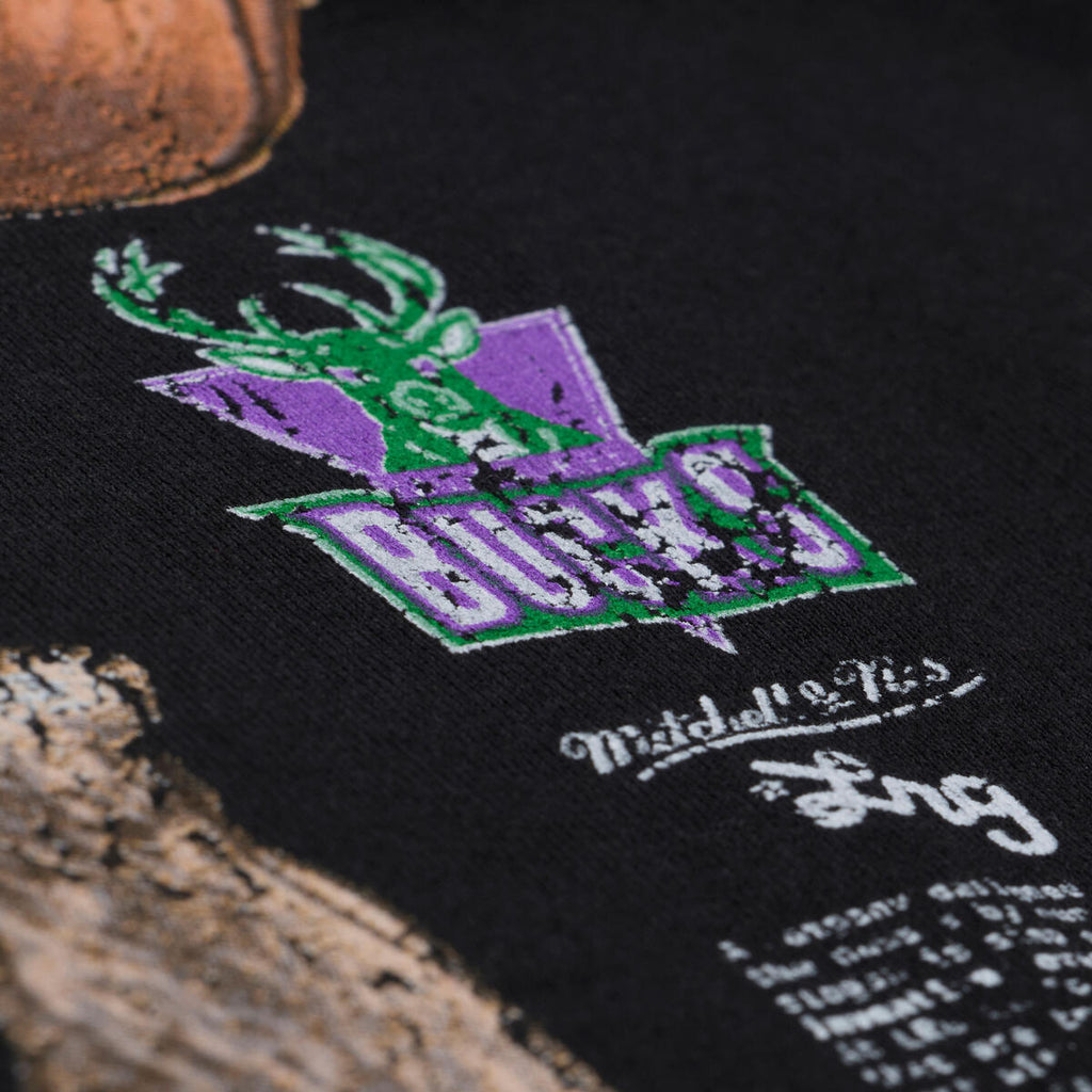 M&N NBA Milwaukee Bucks X LRG Wild Art Tee