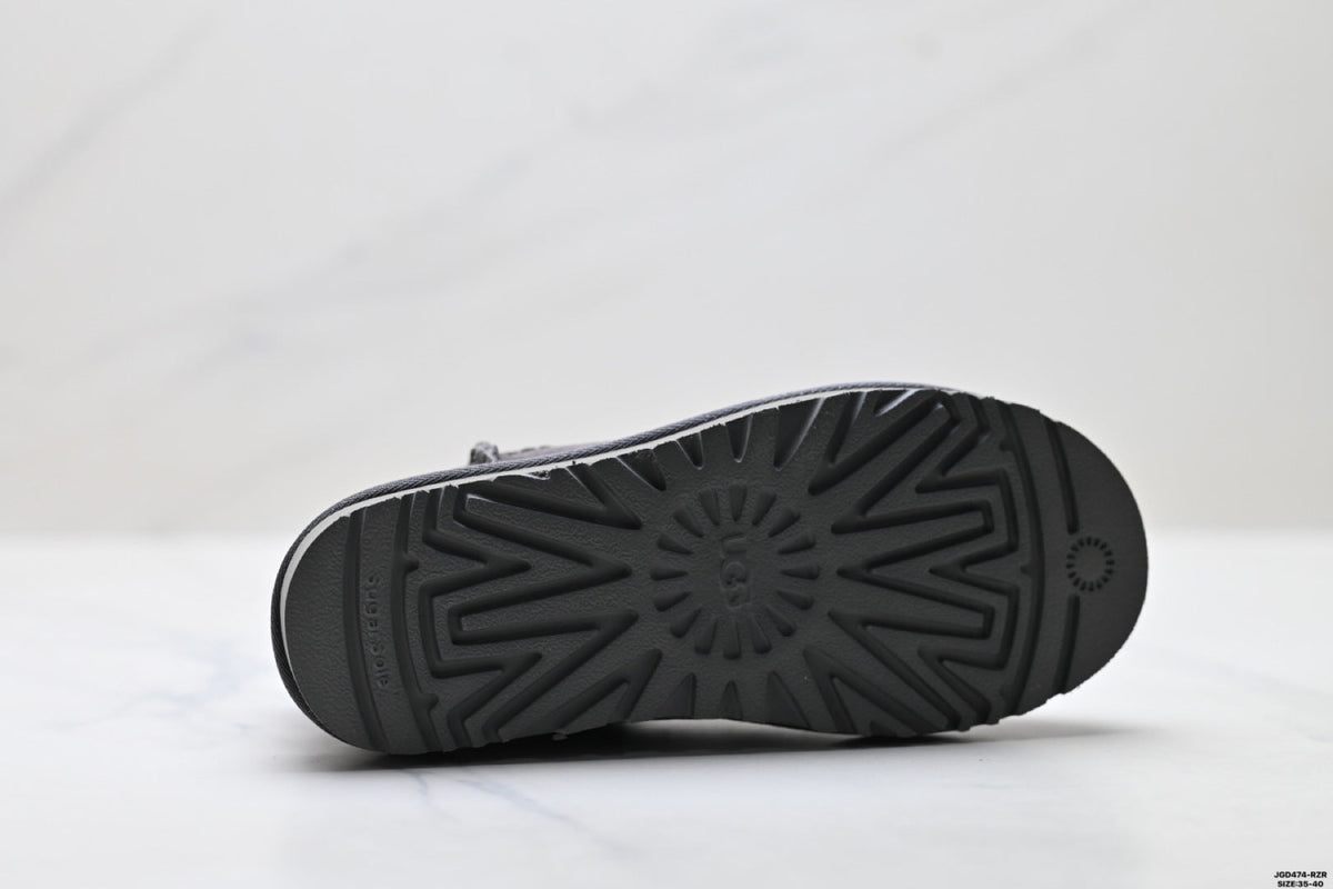 UGG Classic Ultra Mini Platform Ankle Boots