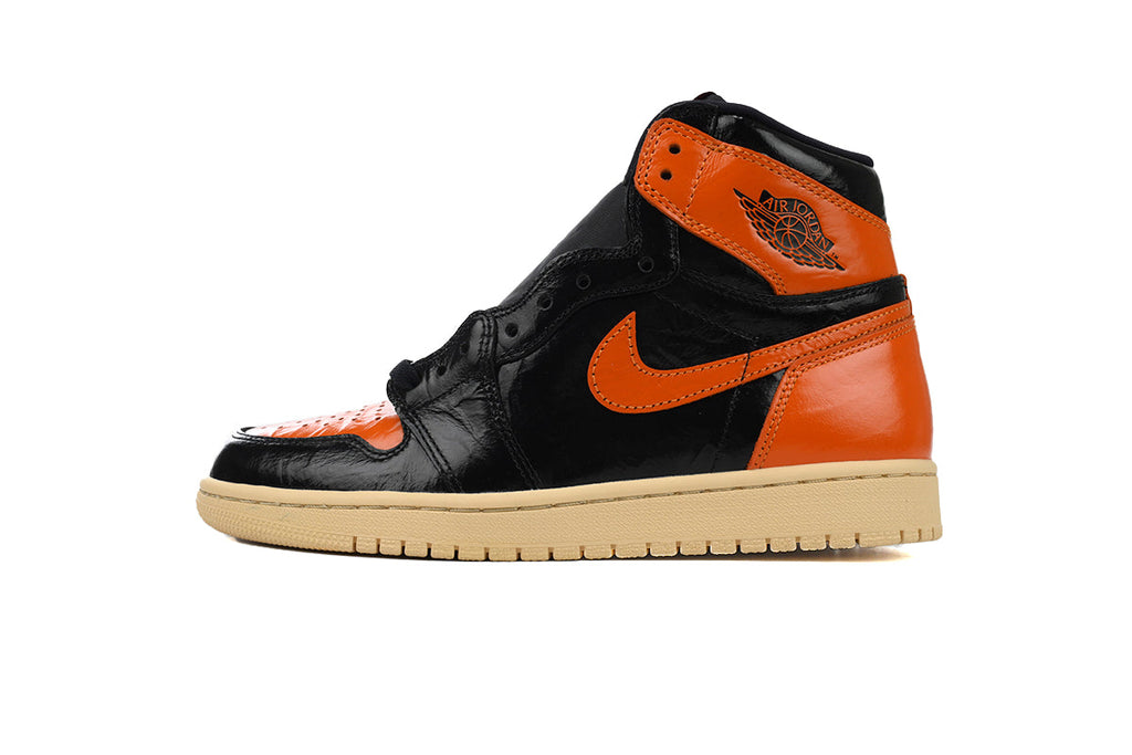 Air Jordan 1 Retro High Shattered Backboard 3.0 555088-028