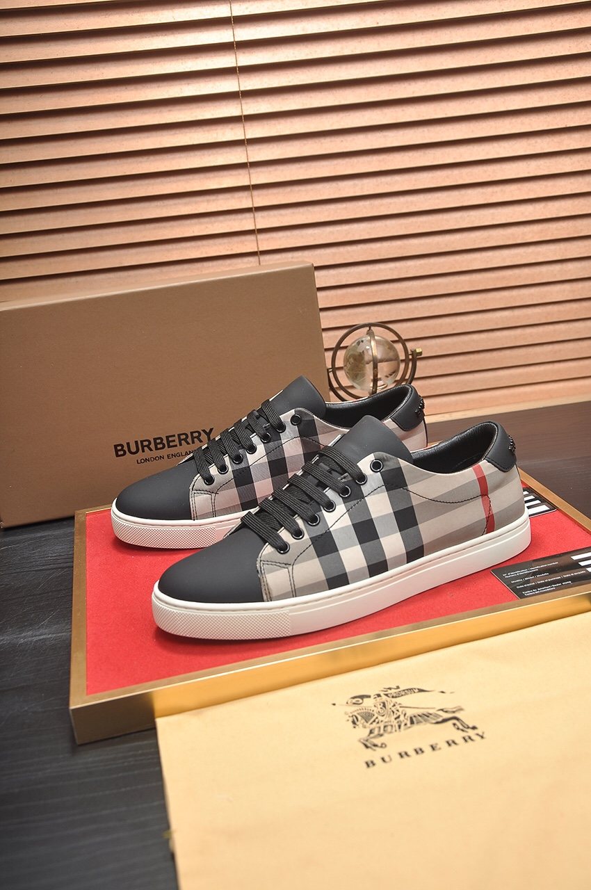 Burberry Gray Check Low-Top Sneakers