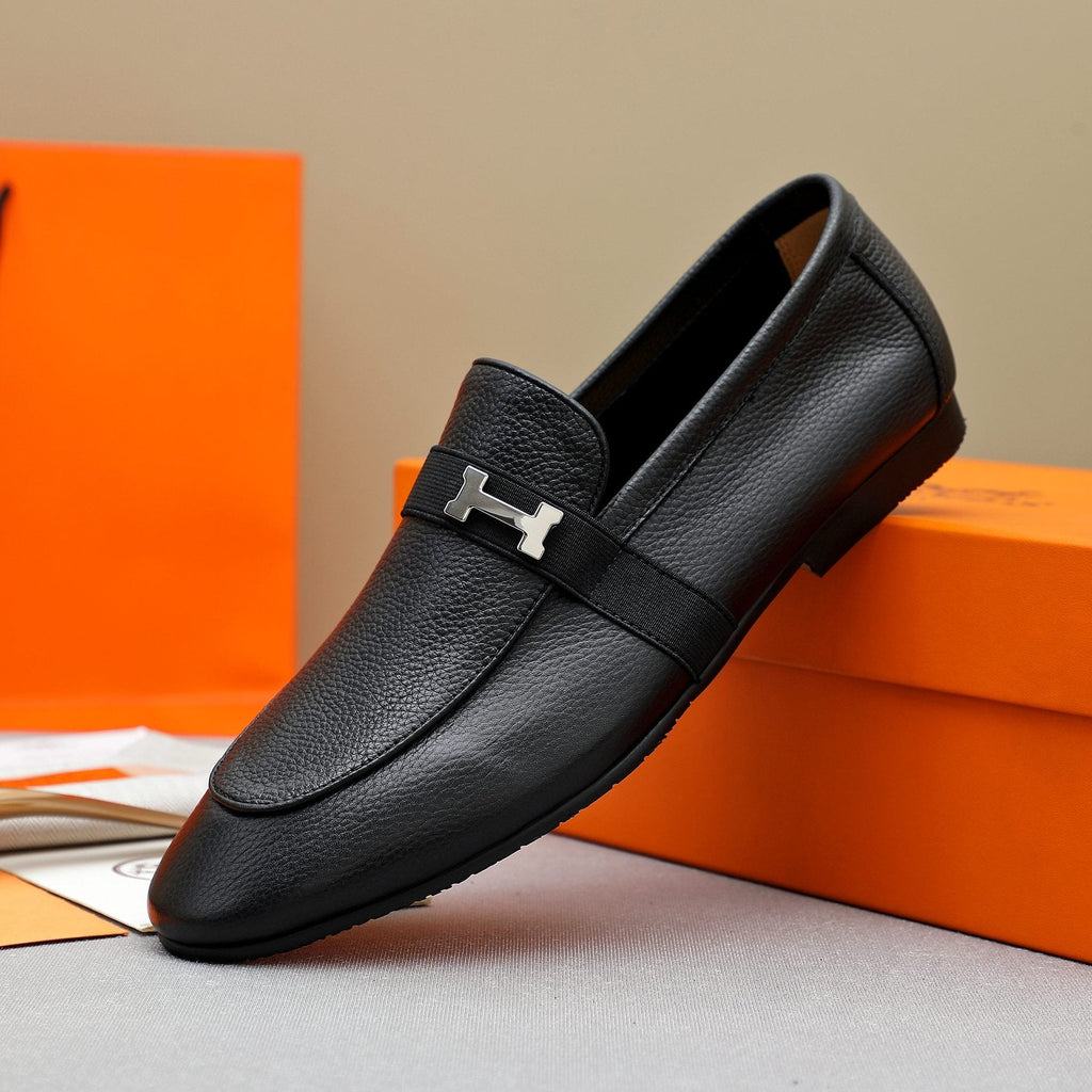 Hermès Black Pebbled Leather H-Hardware Loafers