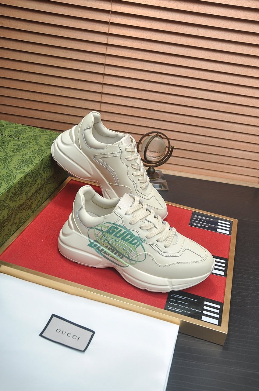 Gucci Off-White Green Graphic Low-Top Sneakers