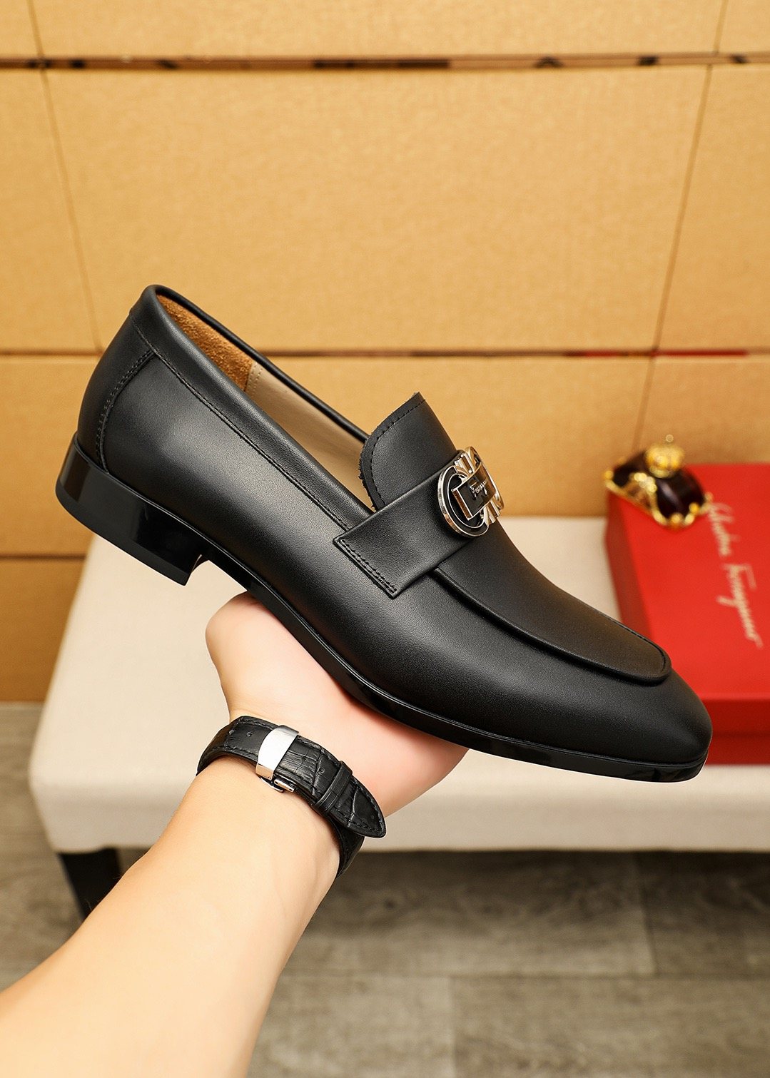 Ferragamo Men's Black Hardware Loafers - Low Stacked Heel