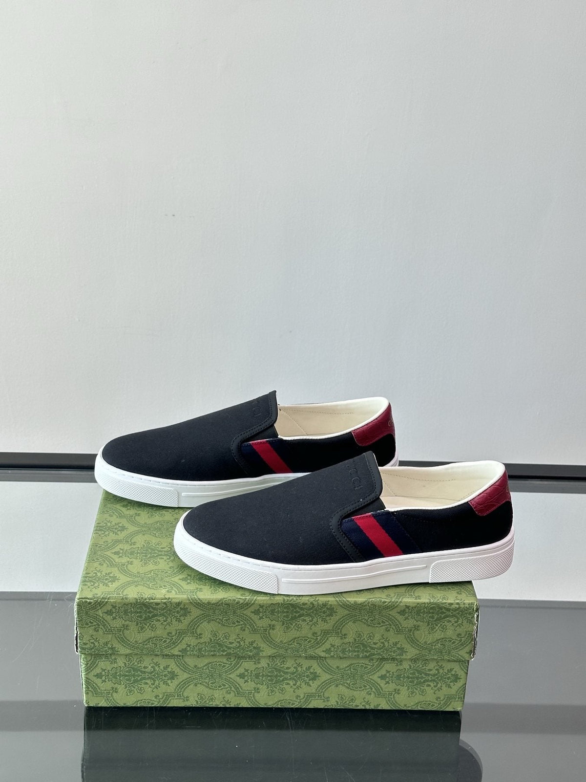 Gucci Striped Slip-On Sneakers