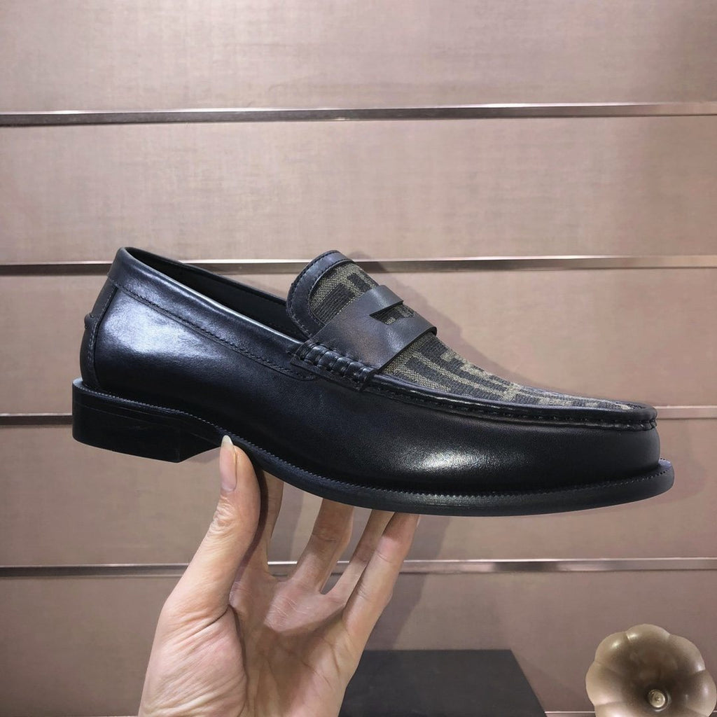 Fendi Men's Black & Brown Monogram Loafers