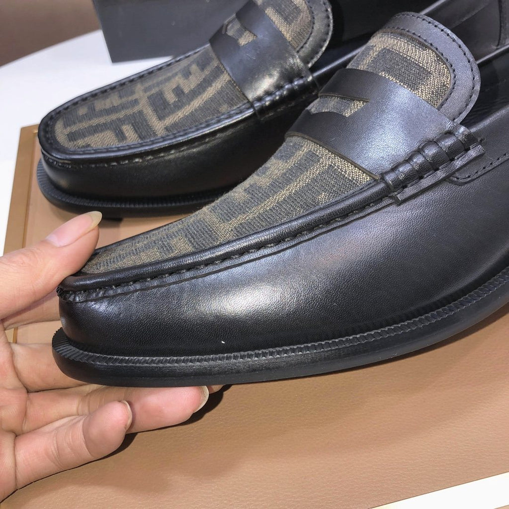 Fendi Men's Black & Brown Monogram Loafers
