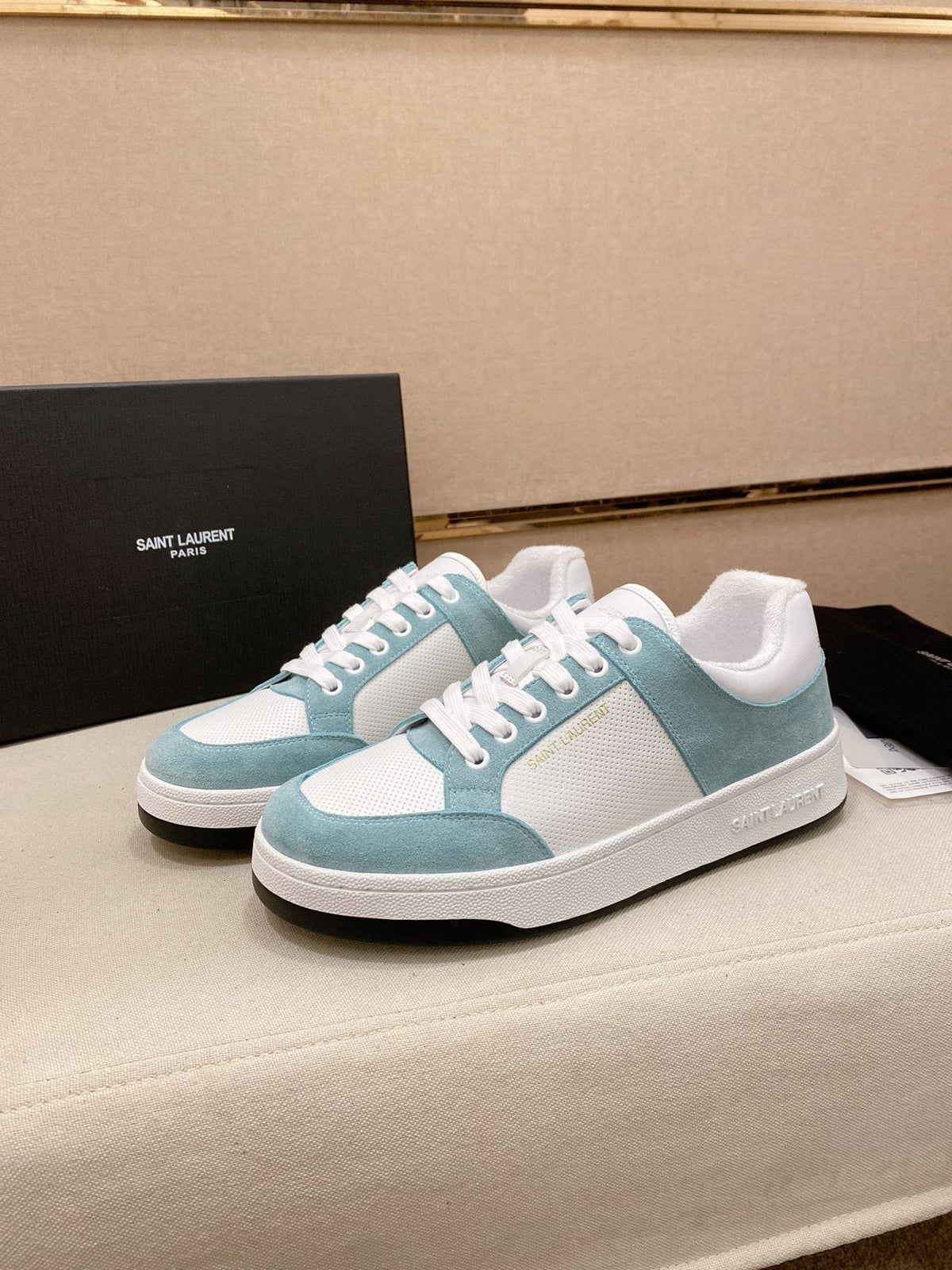 Saint Laurent Low-Top Sneakers - Rubber Sole