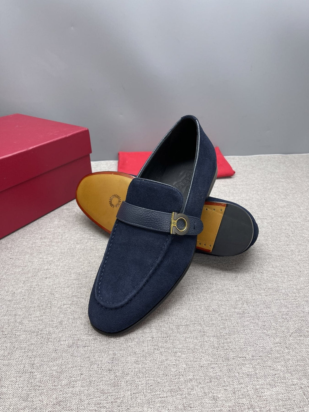 Ferragamo Men's Buckle Loafers - Almond Toe