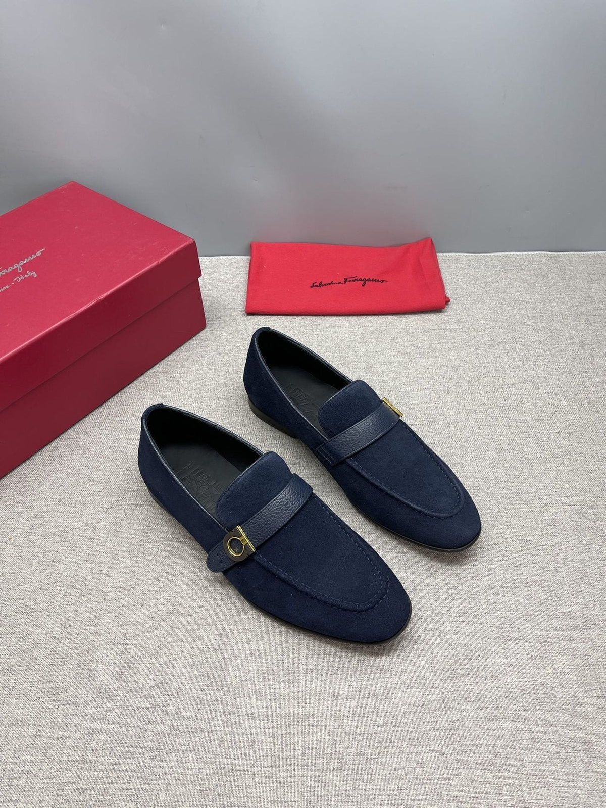 Ferragamo Men's Buckle Loafers - Almond Toe